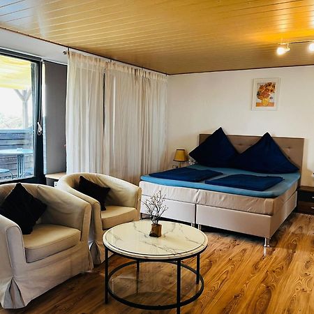 Private Studio Apartment With Balcony In Dortmund-Brackel Exterior foto