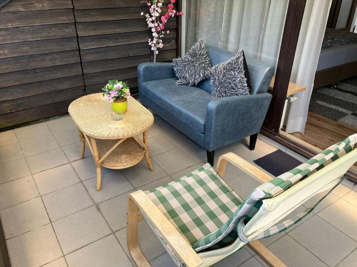 Private Studio Apartment With Balcony In Dortmund-Brackel Exterior foto